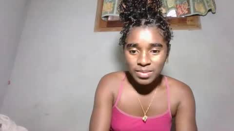 elia011 online show from 11-07-25, 02:28