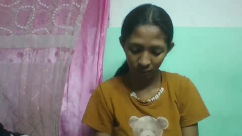 eliah193653 online show from 05-11-26, 06:08