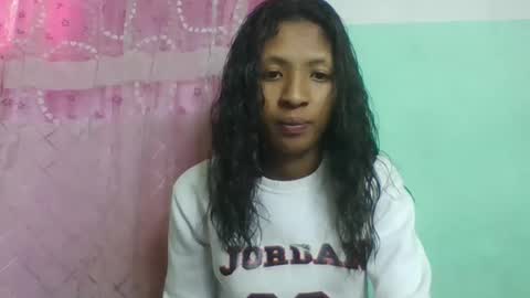 eliah193653 online show from 06-01-26, 06:04