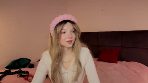 Ella online show from 01-15-25, 03:11