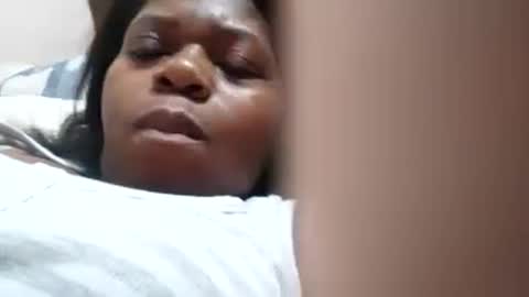 Snapshot of elianis598477 chatting on 01-19-25, 05:48 elianis598477 online show from 01-19-25, 05:48