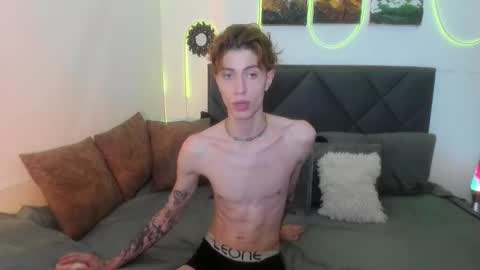 Snapshot of eliann_adam chatting on 12-17-25, 10:43 eliann_adam online show from 12-17-25, 10:43