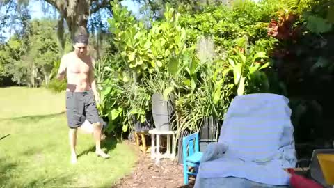 Snapshot of eliberator chatting on 09-16-25, 07:59 eliberator online show from 09-16-25, 07:59