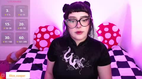 Elice Cooper new account online show from 11-10-25, 03:38