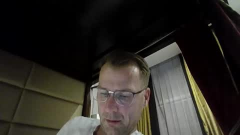 eliger35 online show from 11-15-25, 06:15