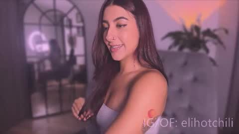 Snapshot of elihotchili chatting on 01-15-26, 11:08 Eli online show from 01-15-26, 11:08