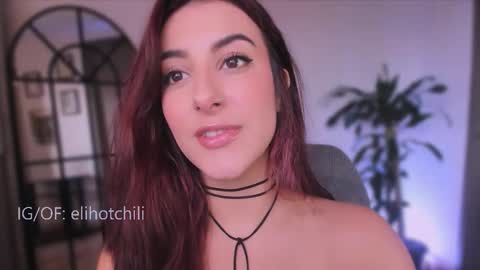 Snapshot of elihotchili chatting on 02-05-26, 10:25 Eli online show from 02-05-26, 10:25