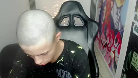 Snapshot of elii_797 chatting on 01-22-25, 05:59 bby-santy online show from 01-22-25, 05:59