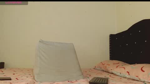 elii_sweet_ online show from 02-16-25, 03:27