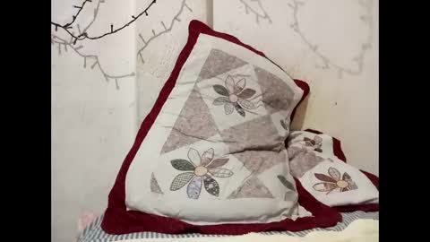 Snapshot of elimposstor chatting on 01-19-26, 02:10 elimposstor online show from 01-19-26, 02:10