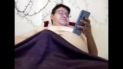 Snapshot of elimposstor chatting on 02-25-26, 05:17 elimposstor online show from 02-25-26, 05:17