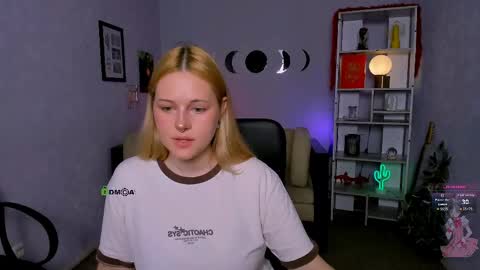 Elin online show from 05-20-26, 03:29