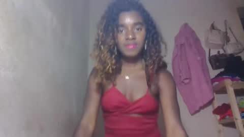 elina981 online show from 05-12-26, 04:59