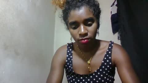 elina981 online show from 06-02-26, 10:17