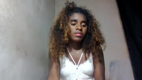elina981 online show from 07-28-26, 03:32