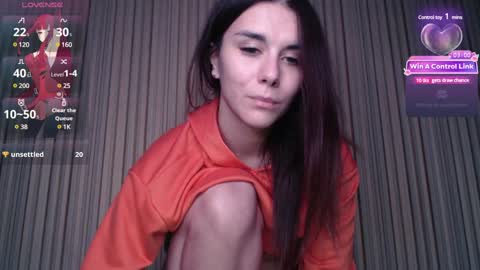 Snapshot of elina_posh chatting on 01-18-25, 05:37 Liza online show from 01-18-25, 05:37