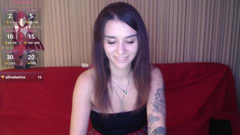Snapshot of elina_posh chatting on 01-31-25, 01:02 Liza online show from 01-31-25, 01:02