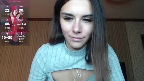 Snapshot of elina_posh chatting on 10-21-25, 02:40 Liza online show from 10-21-25, 02:40