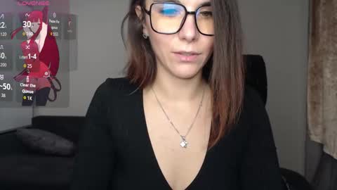 Snapshot of elina_posh chatting on 01-08-26, 04:42 Liza online show from 01-08-26, 04:42