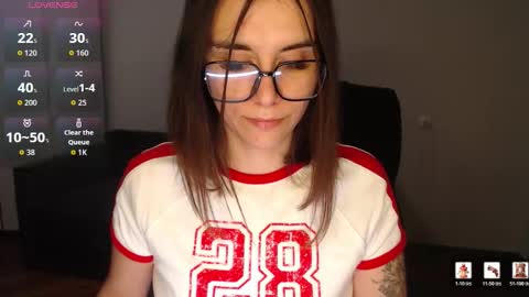 Snapshot of elina_posh chatting on 02-26-26, 03:11 Liza online show from 02-26-26, 03:11