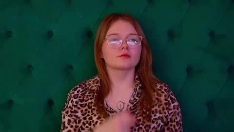 Snapshot of elinavale chatting on 03-02-26, 07:15 elinavale online show from 03-02-26, 07:15