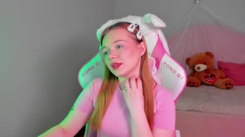 elinavale online show from 04-22-26, 05:47