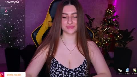 Snapshot of elinkalove chatting on 01-15-25, 04:21 Elina online show from 01-15-25, 04:21