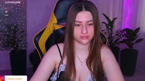Snapshot of elinkalove chatting on 01-20-25, 06:31 Elina online show from 01-20-25, 06:31