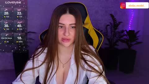 Snapshot of elinkalove chatting on 02-16-25, 05:15 Elina online show from 02-16-25, 05:15