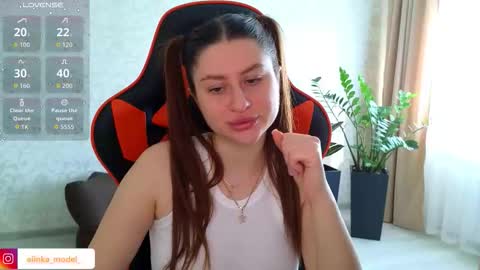 Snapshot of elinkalove chatting on 10-04-25, 06:55 Elina online show from 10-04-25, 06:55