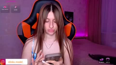 Elina online show from 06-21-26, 10:45