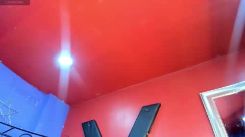 Elinne hendrix  online show from 09-19-25, 01:12