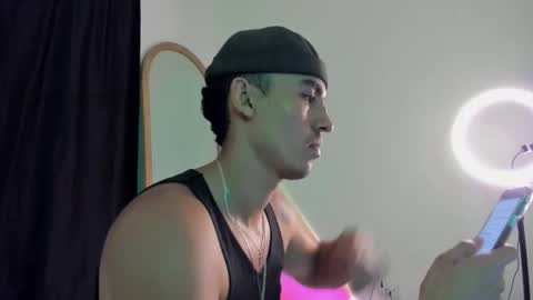 elio_dicaprio online show from 11-07-25, 02:44