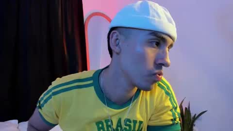 elio_dicaprio online show from 11-14-25, 03:16