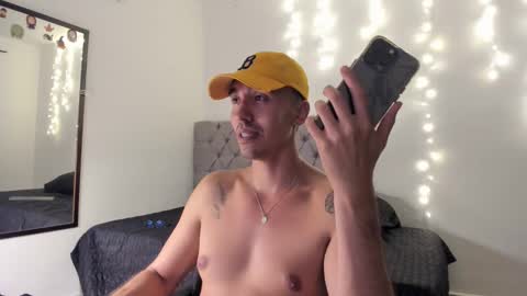 elio_dicaprio online show from 11-28-25, 03:09