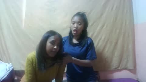 elisabet88 online show from 09-10-25, 06:02