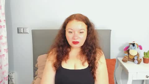 ElisabethXSweet online show from 07-18-26, 06:06