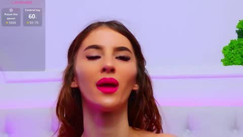 ElisaCharm online show from 12-15-25, 03:44