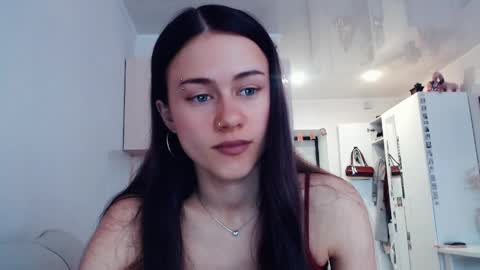 Elis online show from 04-09-26, 05:18