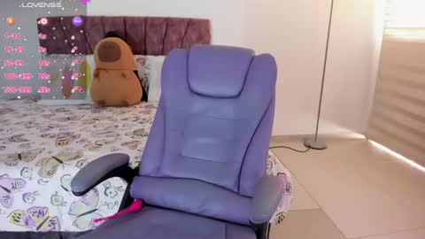 Elissabeth online show from 07-16-26, 04:02