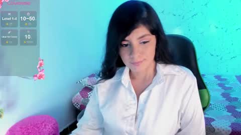 Snapshot of elissa_iris chatting on 09-23-25, 02:36 E L I S S A online show from 09-23-25, 02:36