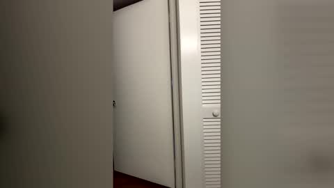 eliteindulgence online show from 12-15-25, 03:33