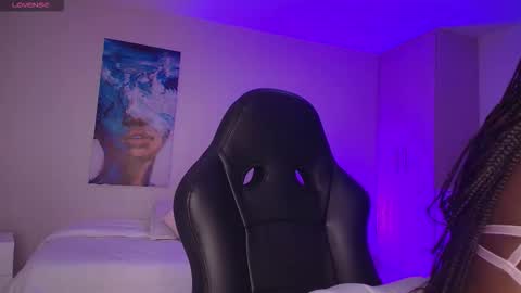 ELIZA online show from 10-16-25, 11:44