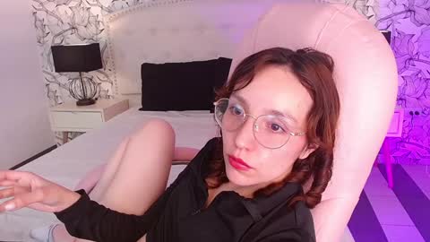 Eliza online show from 01-14-25, 07:43