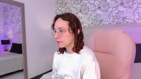 Eliza online show from 01-18-25, 07:37