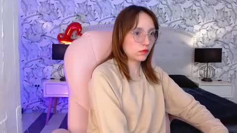 Eliza online show from 03-04-25, 10:16