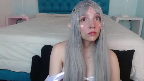 Eliza online show from 10-31-25, 05:25