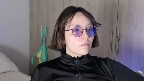 Eliza online show from 07-16-26, 06:25