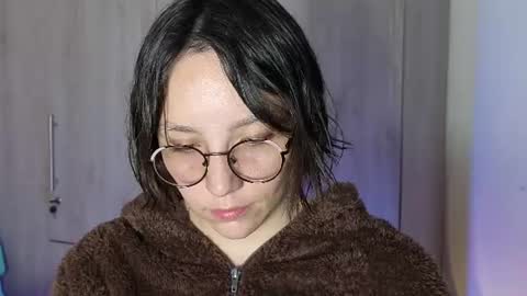 Eliza online show from 07-21-26, 05:59