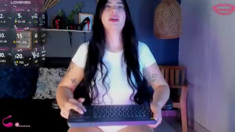 eliza_pink24 online show from 07-23-26, 05:44